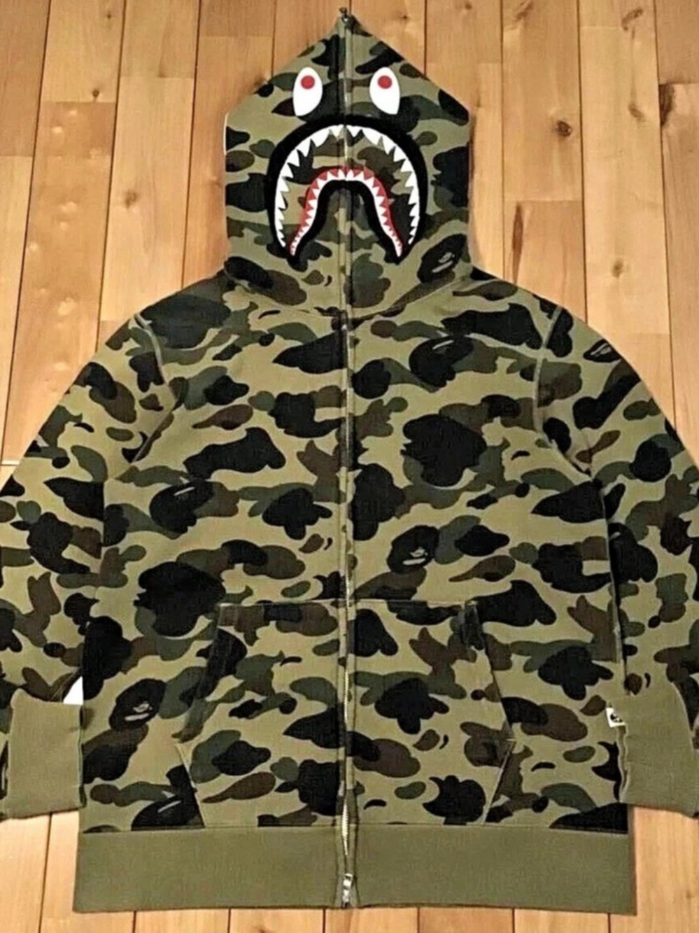 A Bathing Ape Shark Full Zip Hoodie Shark Camo Hoodie Size Small Like New